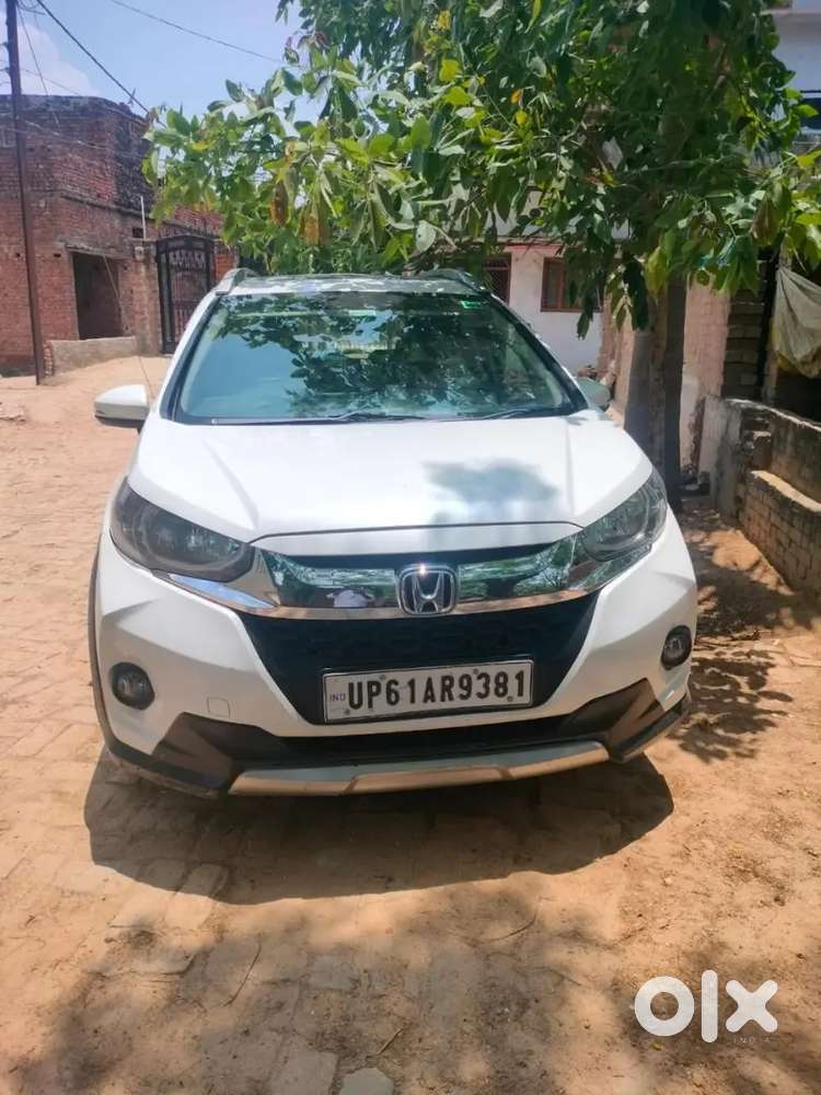 Top Modal Sunroof Ke Sath  Gadi Me Koi Bhi Problem Nhi H