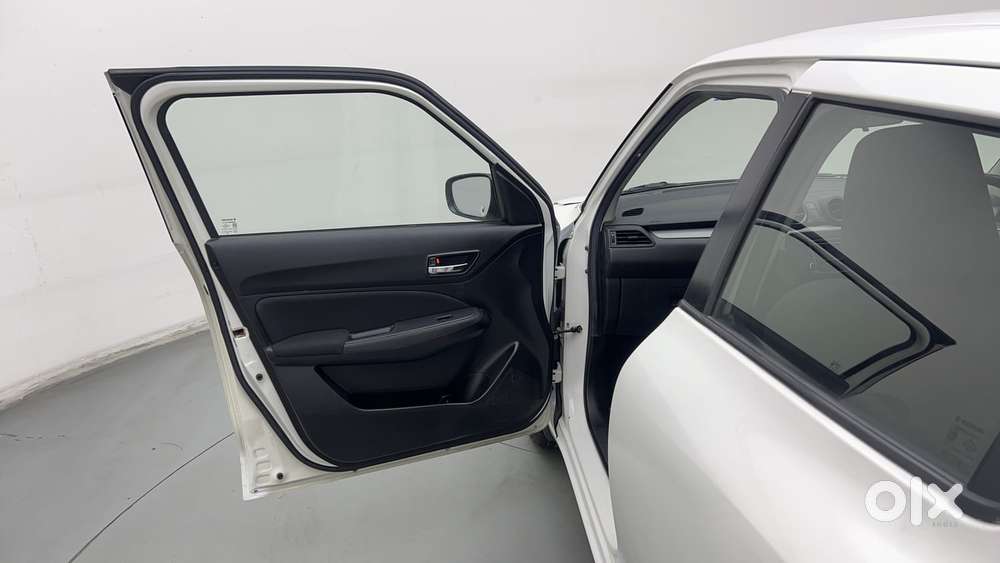 Maruti Suzuki Swift Amt Vvt Vxi, 2018, Petrol