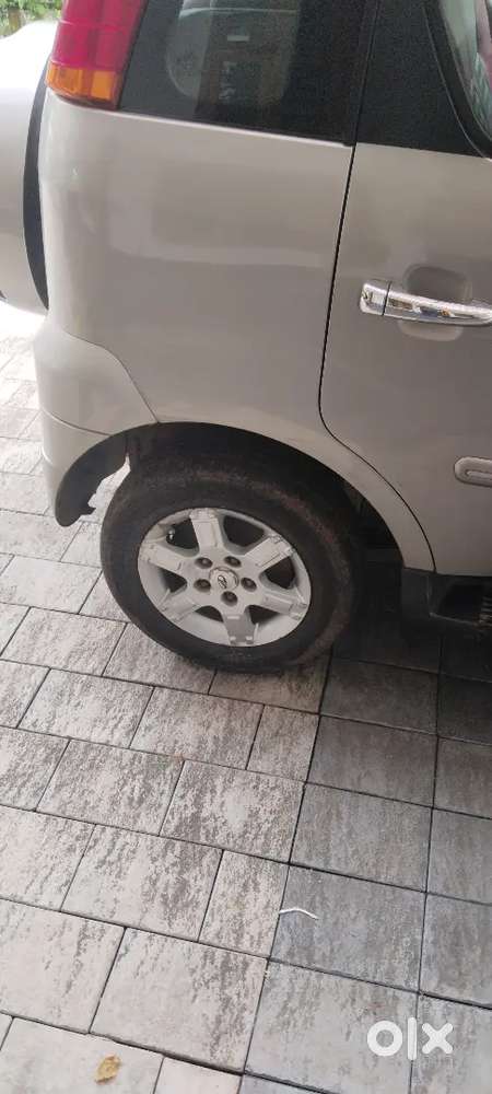 Mahindra Quanto 1.5 2012 Diesel