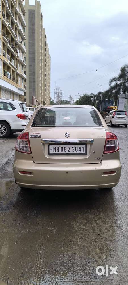 Maruti Suzuki Sx4 Vxi Bsiv, 2013, Petrol