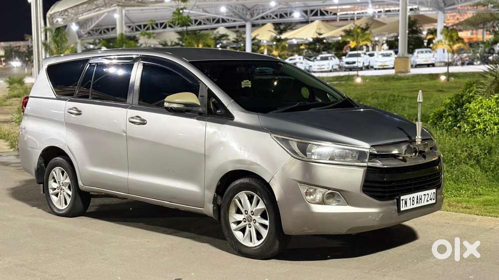Toyota Innova Crysta 2.8 Gx At 8s, 2016, Diesel