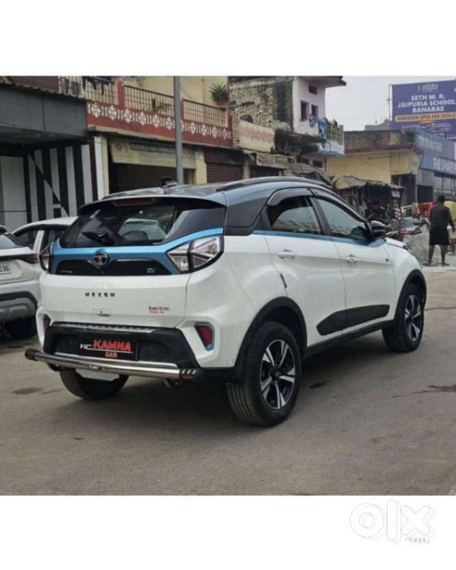 Tata Nexon Ev Max 3.3 Kw Xz Plus Lux, 2023, Electric