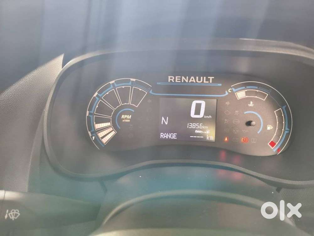 Renault Kwid Rxt Amt Climber (automatic), 2024, Petrol