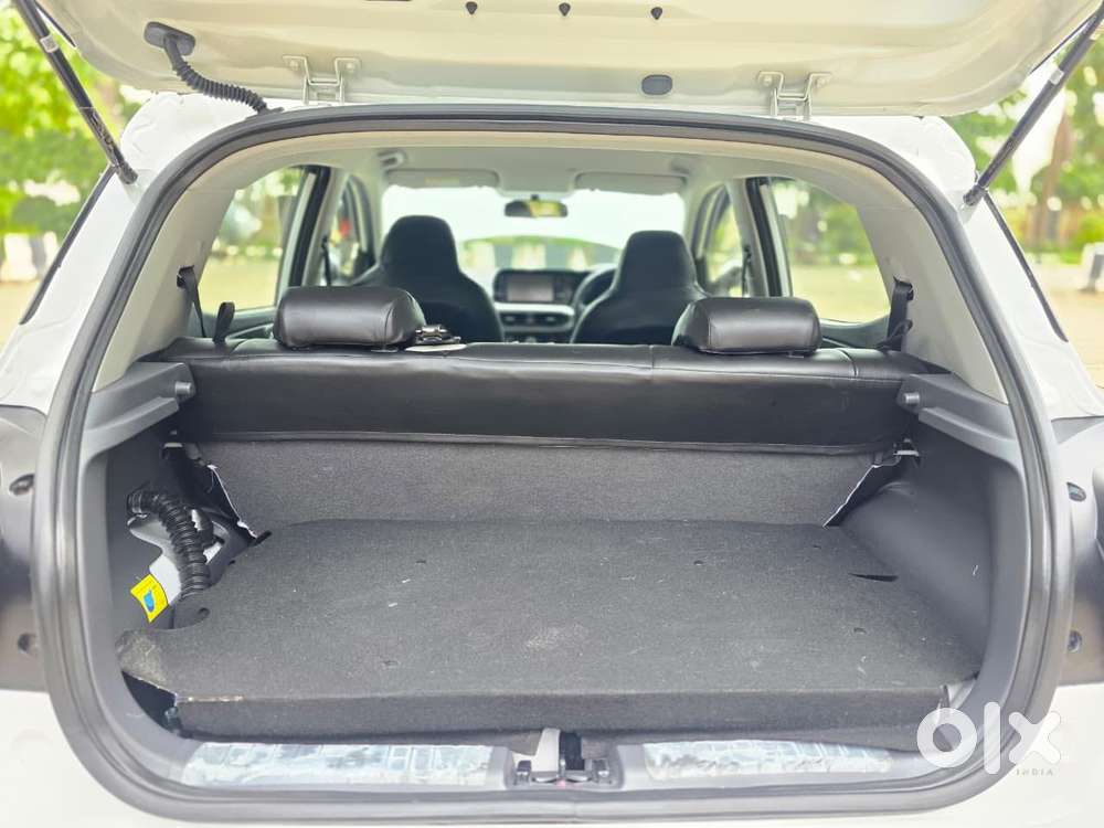 Hyundai Grand I10 Nios Sportz 1.2 Kappa Cng, 2025, Cng & Hybrids