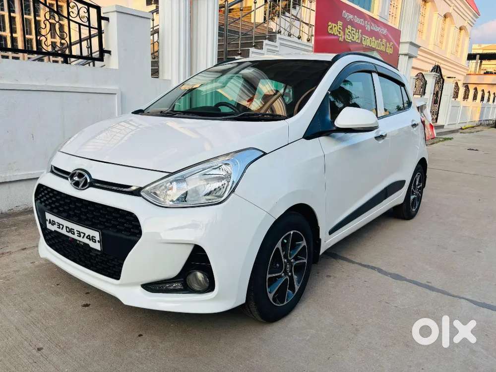 Hyundai Grand I10 2017 Diesel 110000 Km Driven