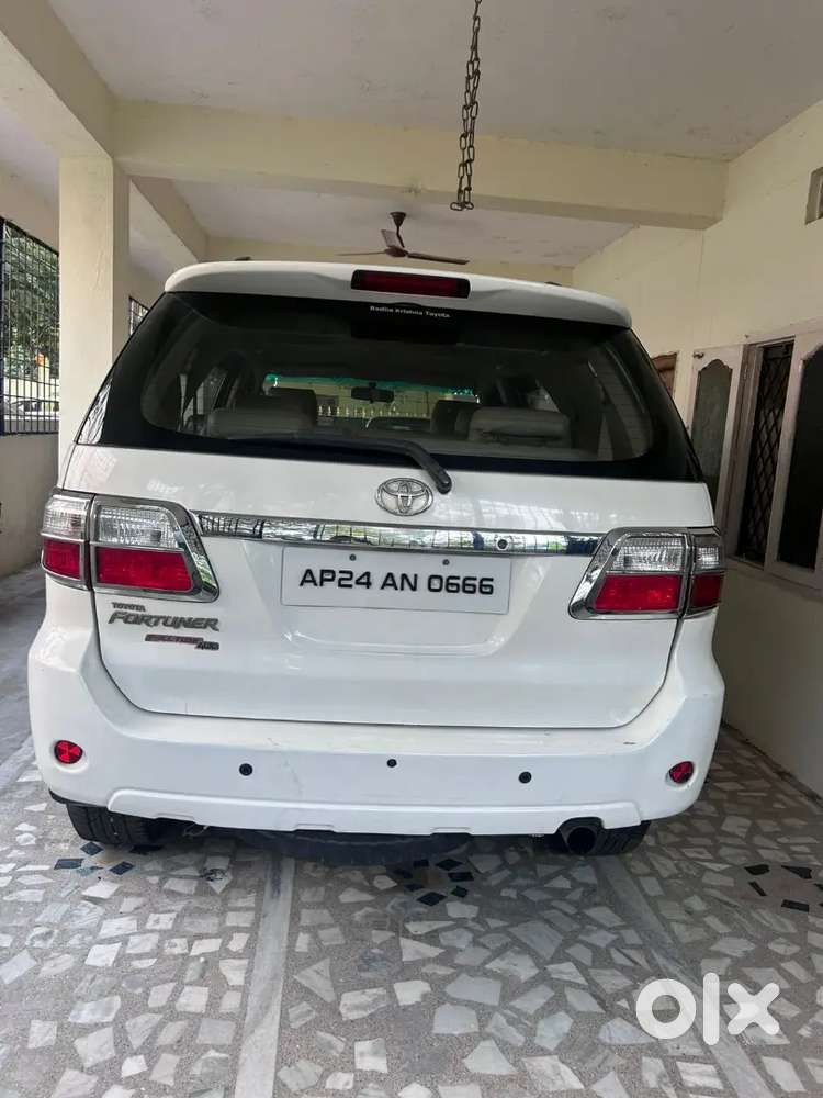 Toyota Fortuner Diesel 2011 4x4