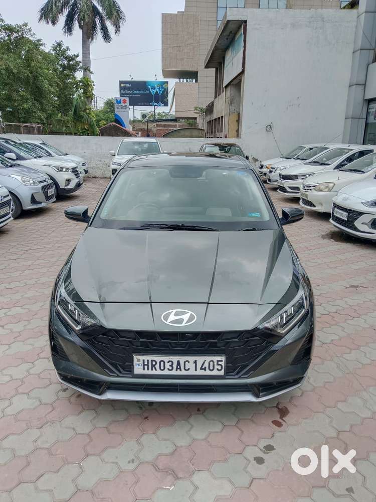 Hyundai I20 1.4 Asta (o) At With Sunroof, 2023, Petrol