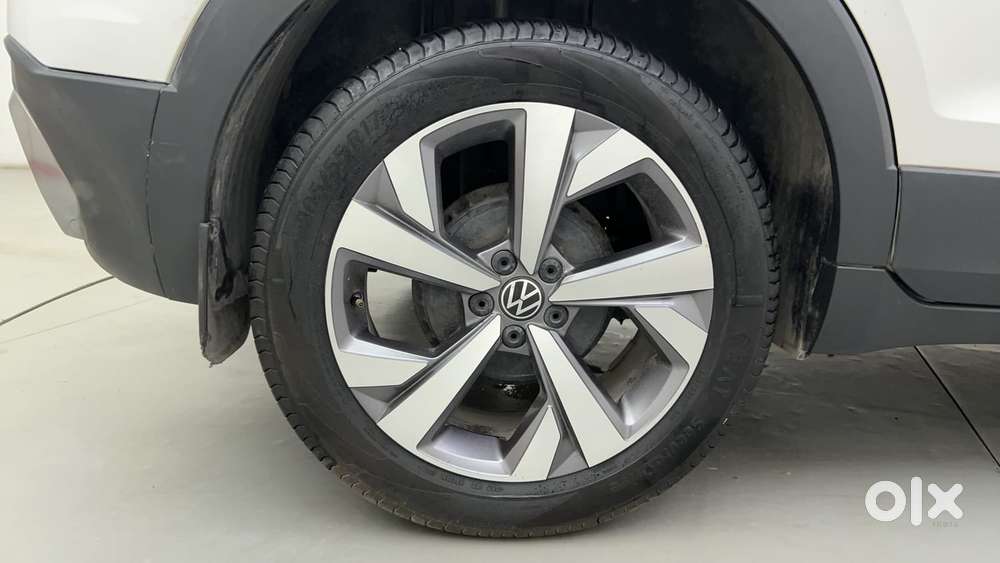 Volkswagen Taigun Topline 1.0 Tsi At (electric Seats), 2022, Petrol