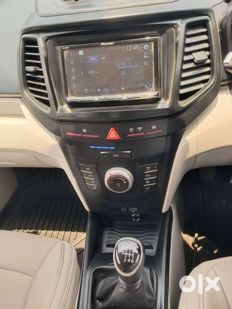 Mahindra Xuv300 W6, 2022, Petrol