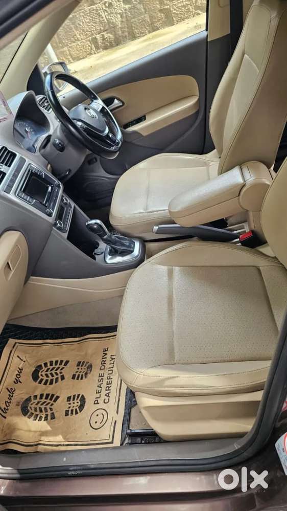 Volkswagen Vento 1.2 Tsi Highline At, 2017, Petrol