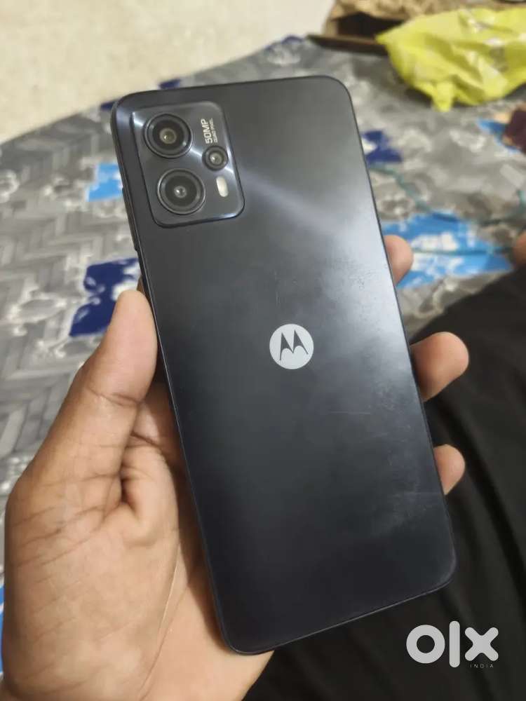 Motorola G13
