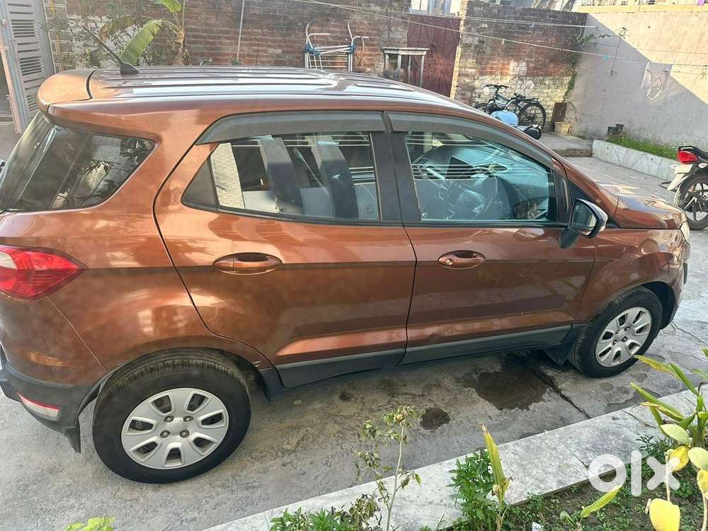 Ford Petrol Car 2018