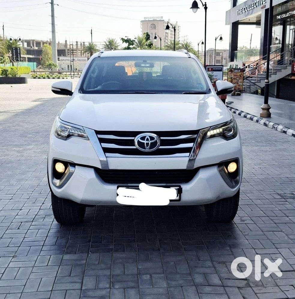Toyota Fortuner 4x4 At, 2017, Diesel