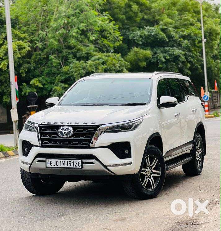 Toyota Fortuner 4x2 At 2.8 Diesel, 2022, Diesel