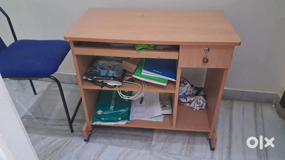 Desktop Table & Chair for sale.