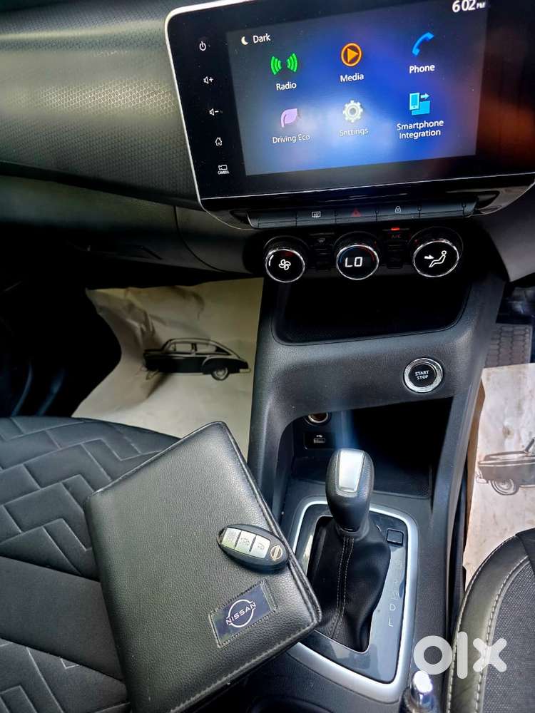 Nissan Magnite 1.0 Xv Premium Turbo Cvt, 2021, Petrol