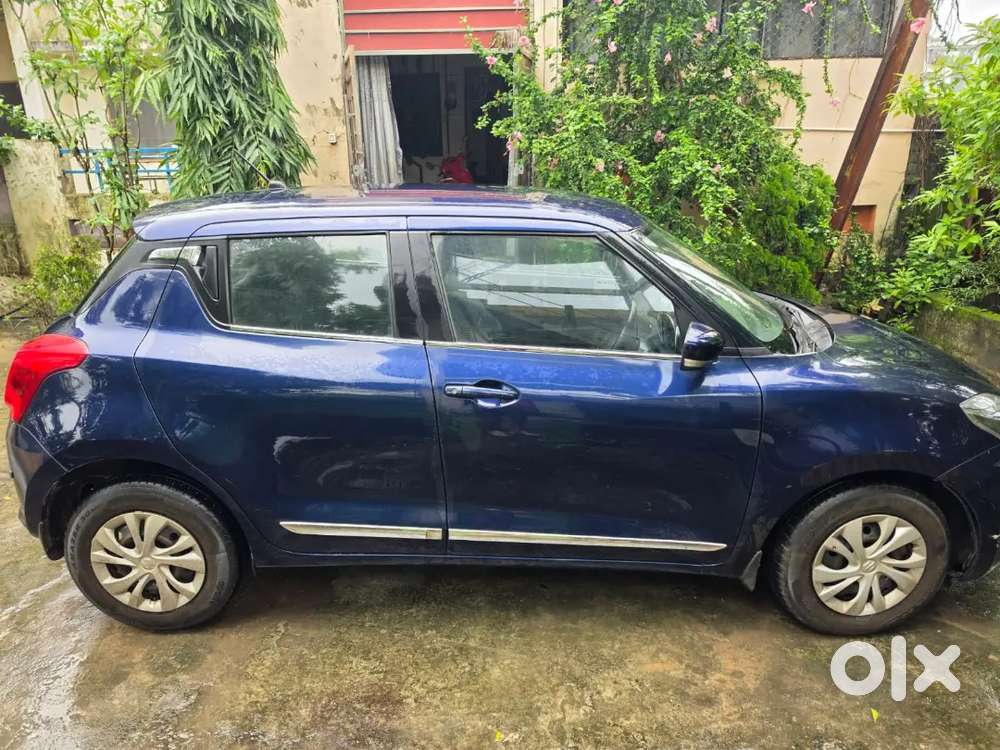 Maruti Suzuki Swift 1.2 Vxi 2020