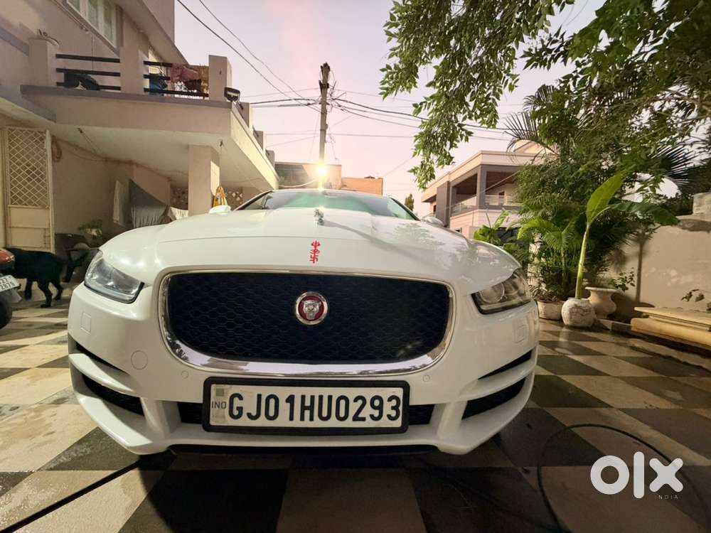 Jaguar Xe Diesel 2017