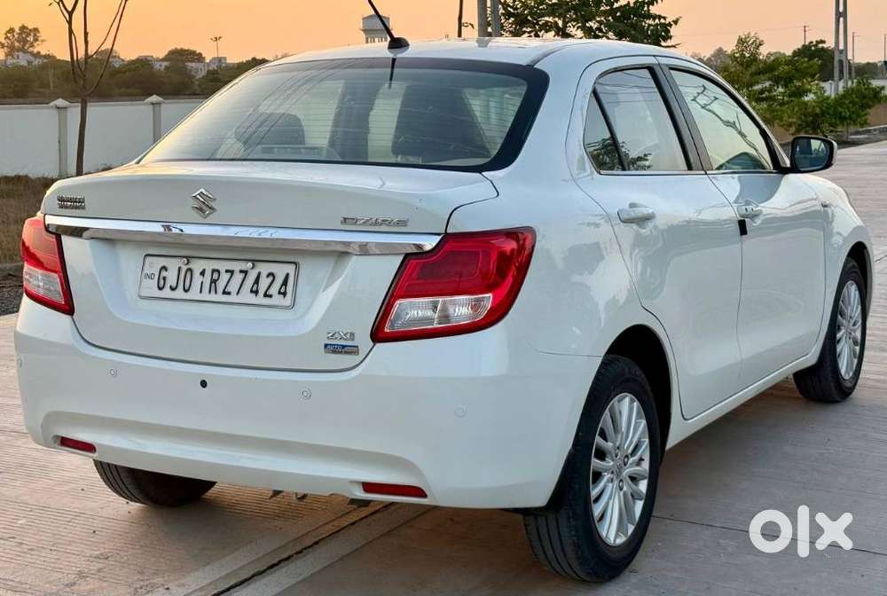 Maruti Suzuki Dzire 1.2 Zxi Amt, 2017, Petrol