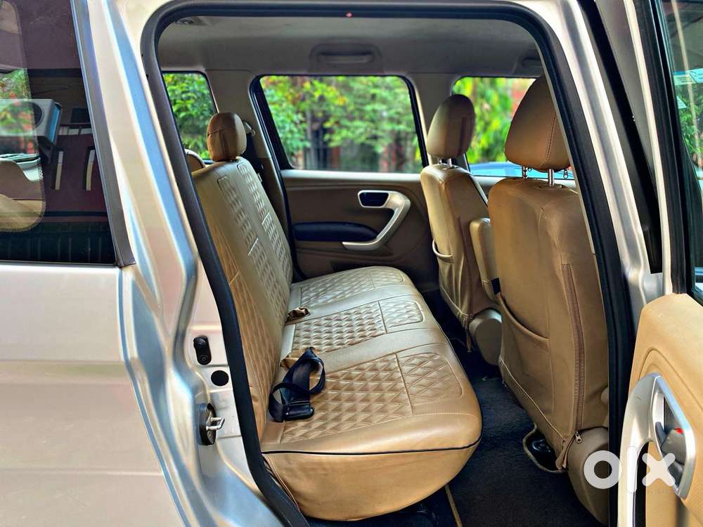 Mahindra Tuv 300 Mhawk100 T8, 2016, Diesel