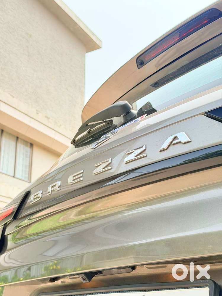 Maruti Suzuki Brezza 1.5 Zxi At Smart Hybrid, 2026, Cng & Hybrids