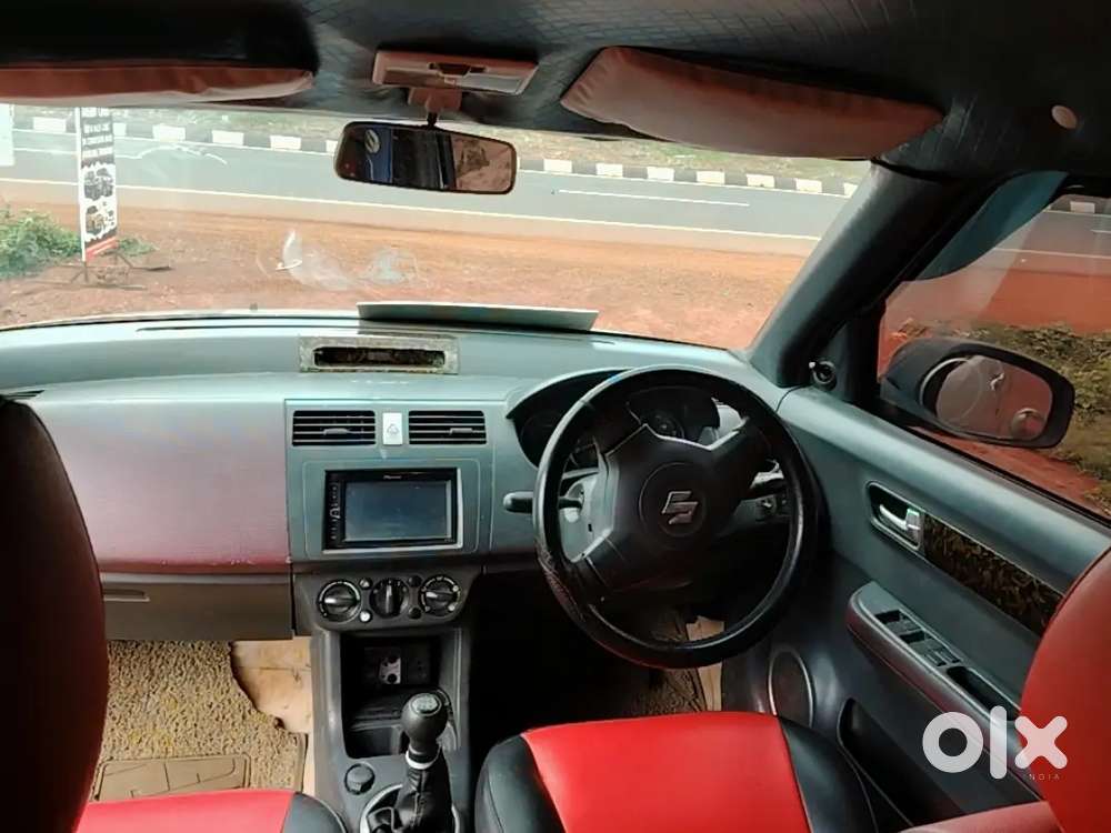 Maruti Suzuki Swift 2010 Diesel 70000 Km Driven
