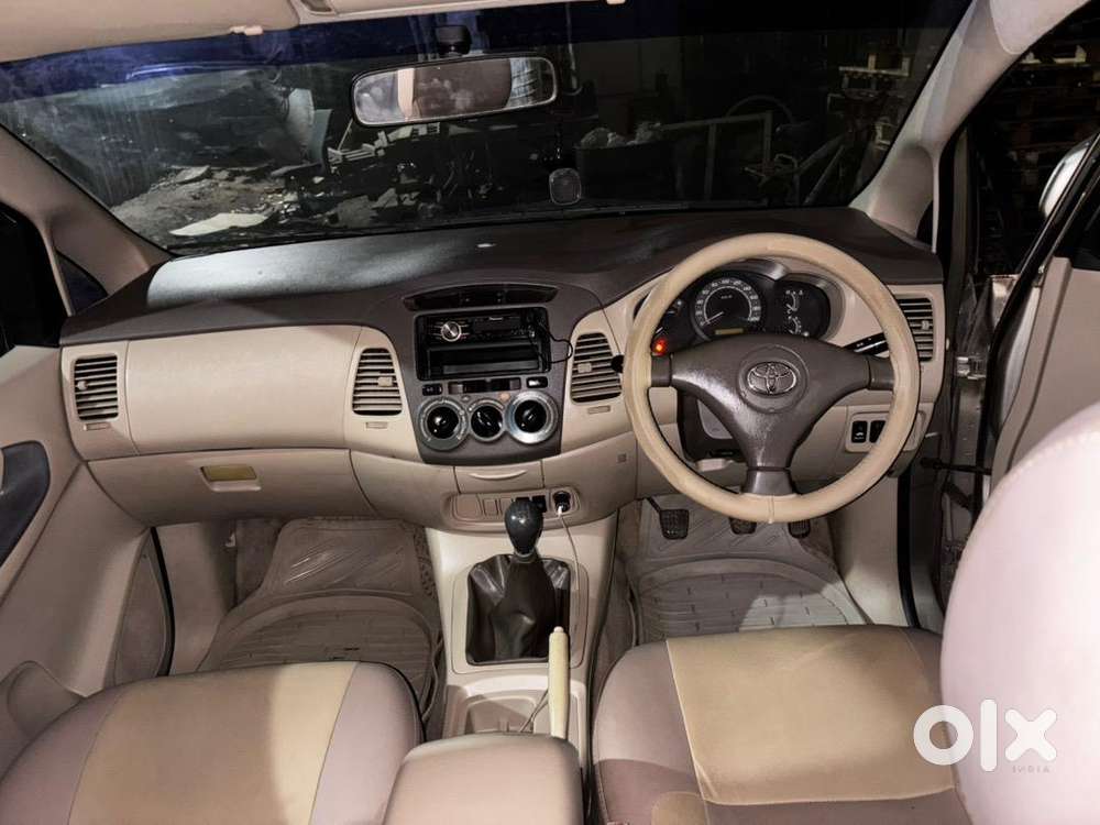 Toyota Innova 2007 Diesel Well Maintained
