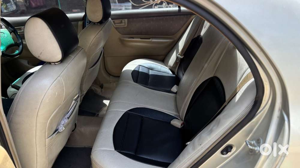 Toyota Corolla Altis 2005