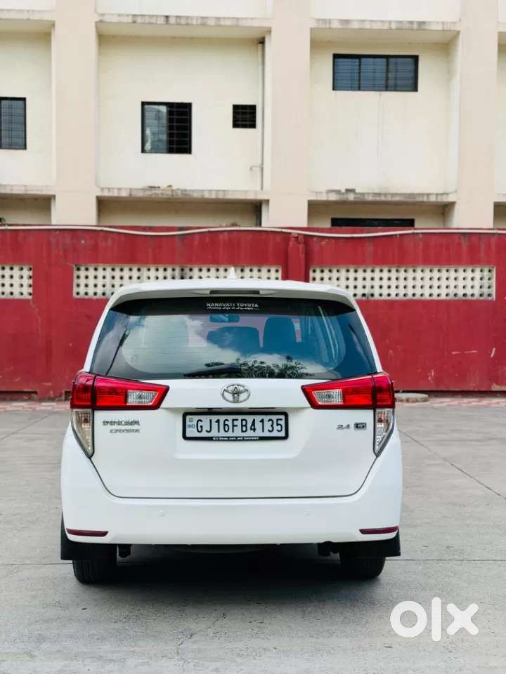 Toyota Innova Crysta [2020-ongoing] 2.4 Gx 8 Str, 2019, Diesel
