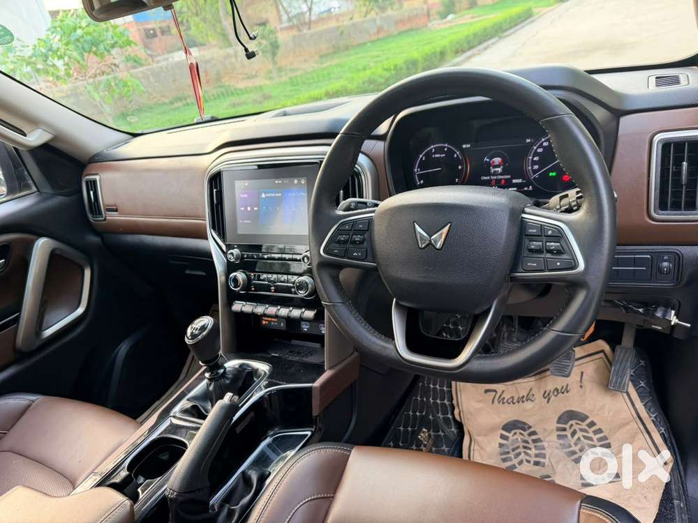 Mahindra Scorpio N Z8 Petrol Mt 7 Str, 2025, Petrol