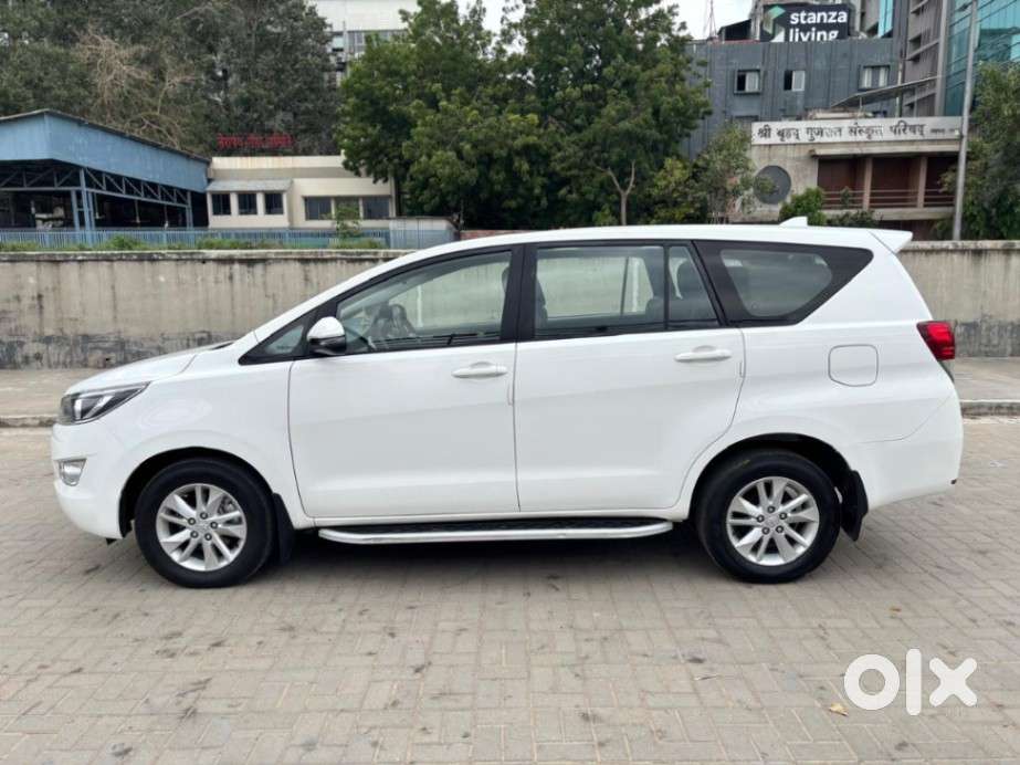 Toyota Innova Crysta 2.4 G Mt 7 Str, 2020, Diesel