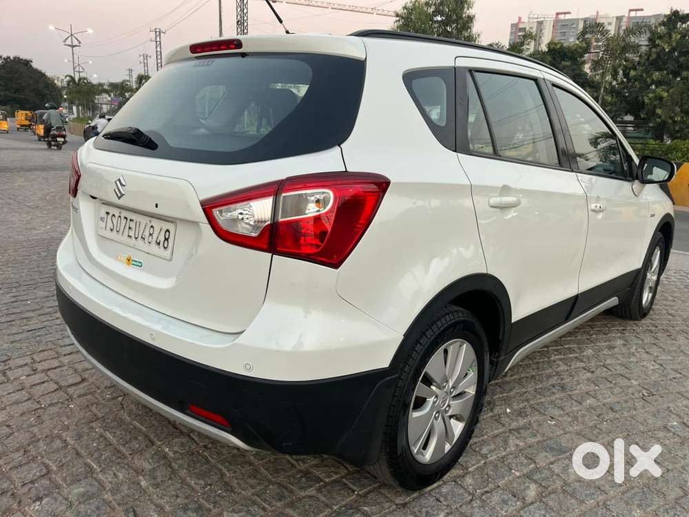 Maruti Suzuki S Cross Zeta Shvs, 2015, Diesel