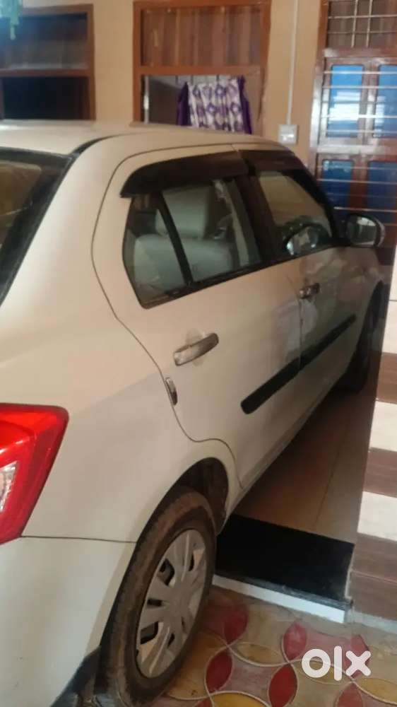 Maruti Suzuki Dzire 2015