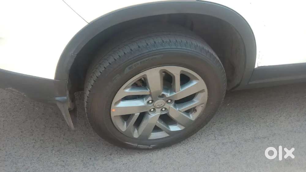 Well Mentain New Tayer Koi Bhi 1 Rs Ka Kam Nahi Gadi Main