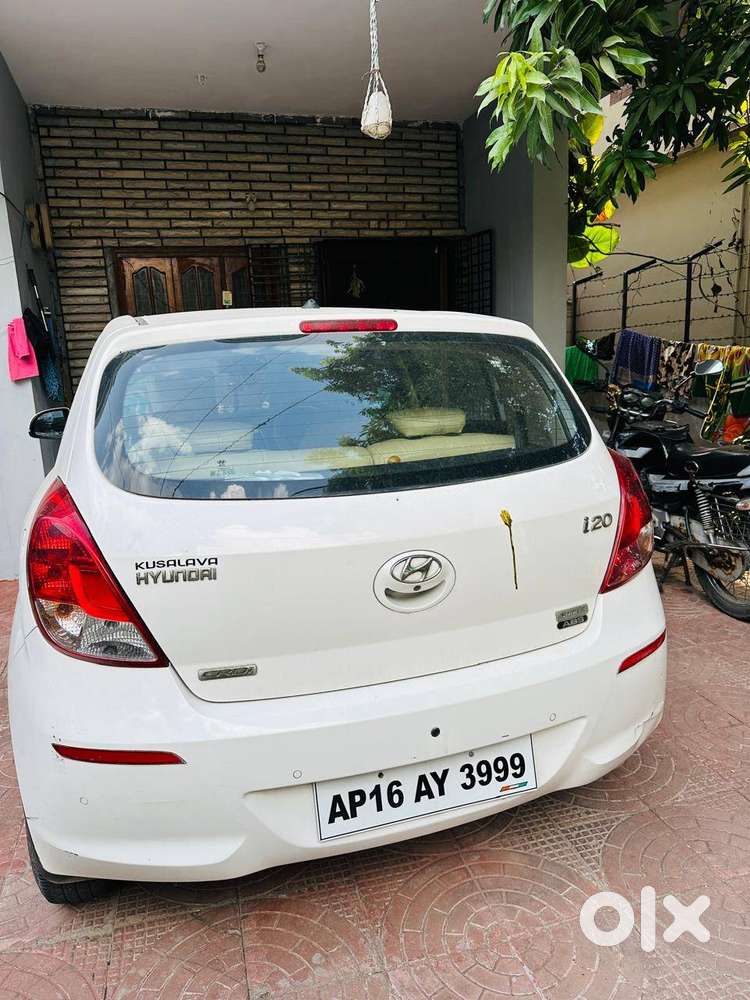 Hyundai I20 2013 Diesel Well Maintained And Excellent Condition