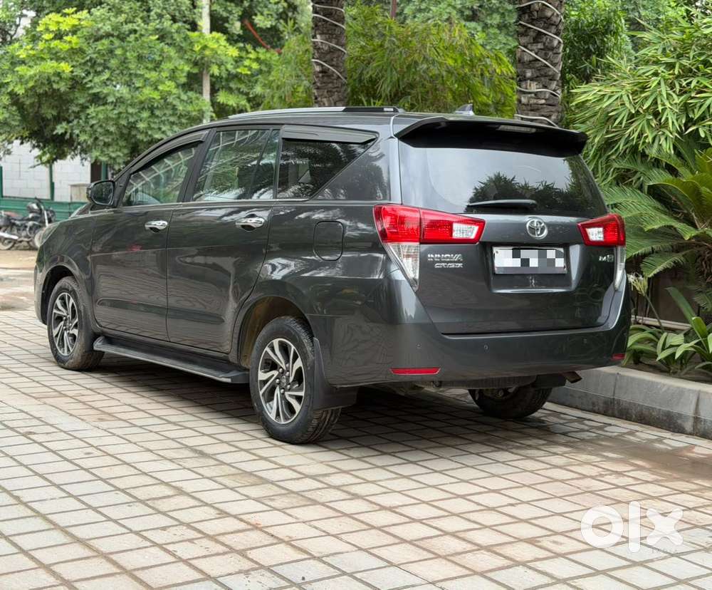 Toyota Innova Crysta [2020-ongoing] 2.4 Gx 7 Str, 2021, Diesel