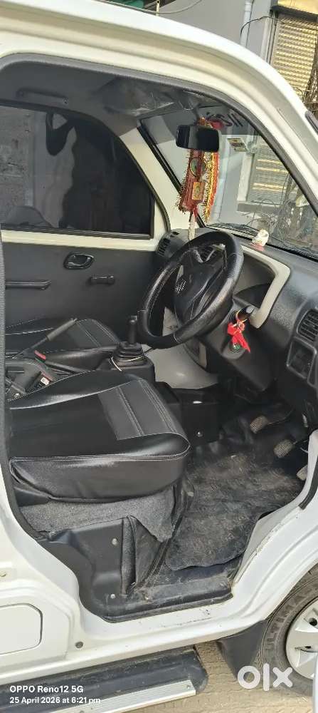 Well Condition Full Original Car And All Accessories Complete Feeting