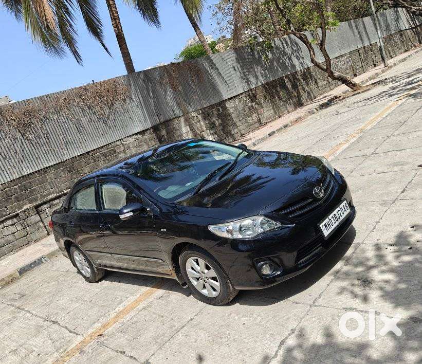 Toyota Corolla Altis [2011-2014] 1.8 Vl At, 2013, Petrol