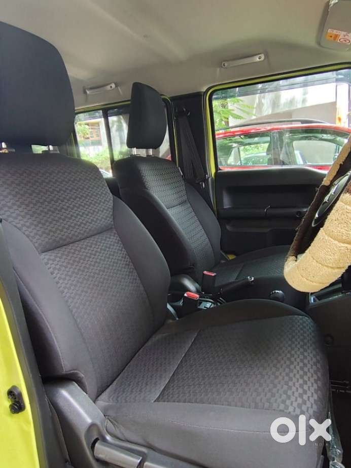 Maruti Suzuki Jimny Alpha At Dual Tone, 2023, Petrol