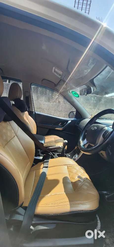 Mahindra Xuv500 2020