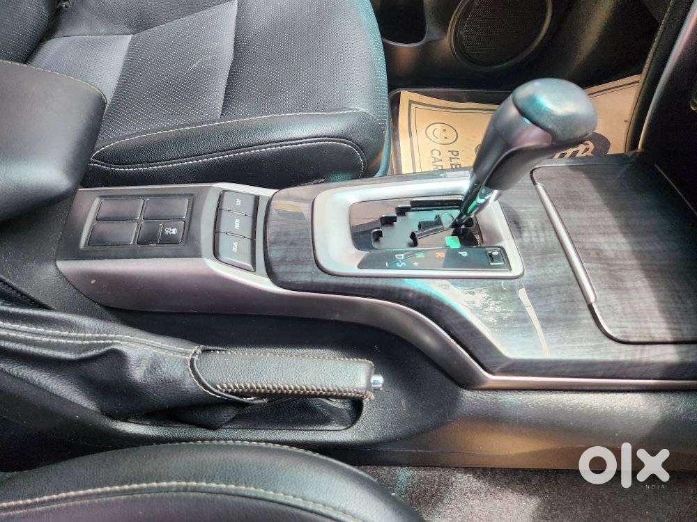 Toyota Fortuner 4x2 At 2.8 Diesel, 2022, Diesel