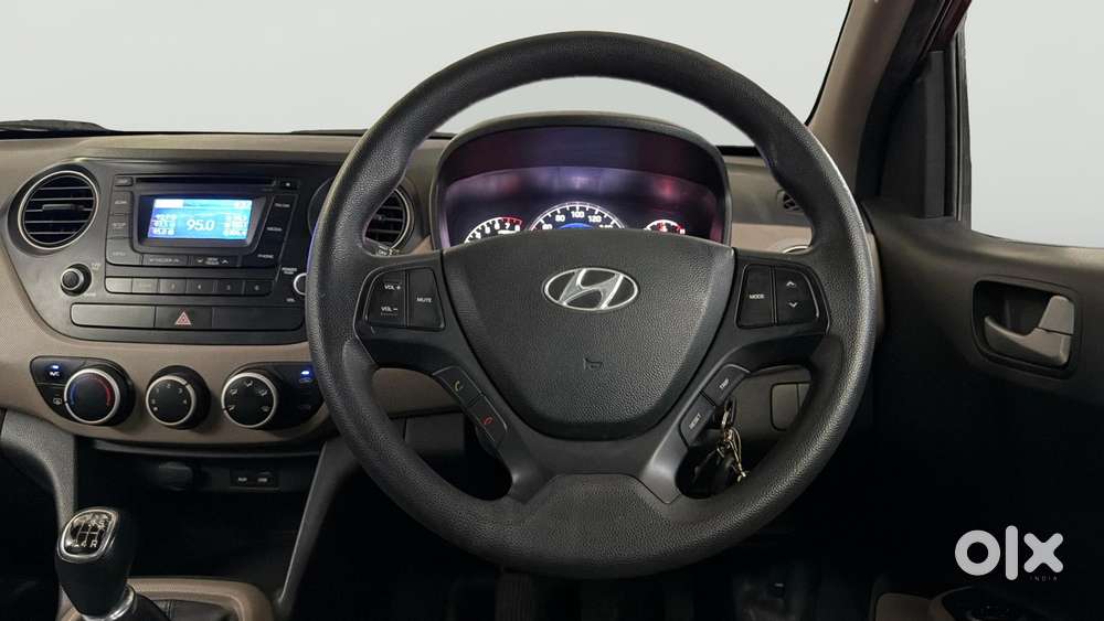 Hyundai Grand I10 Sportz 1.2 Kappa Vtvt, 2015, Petrol