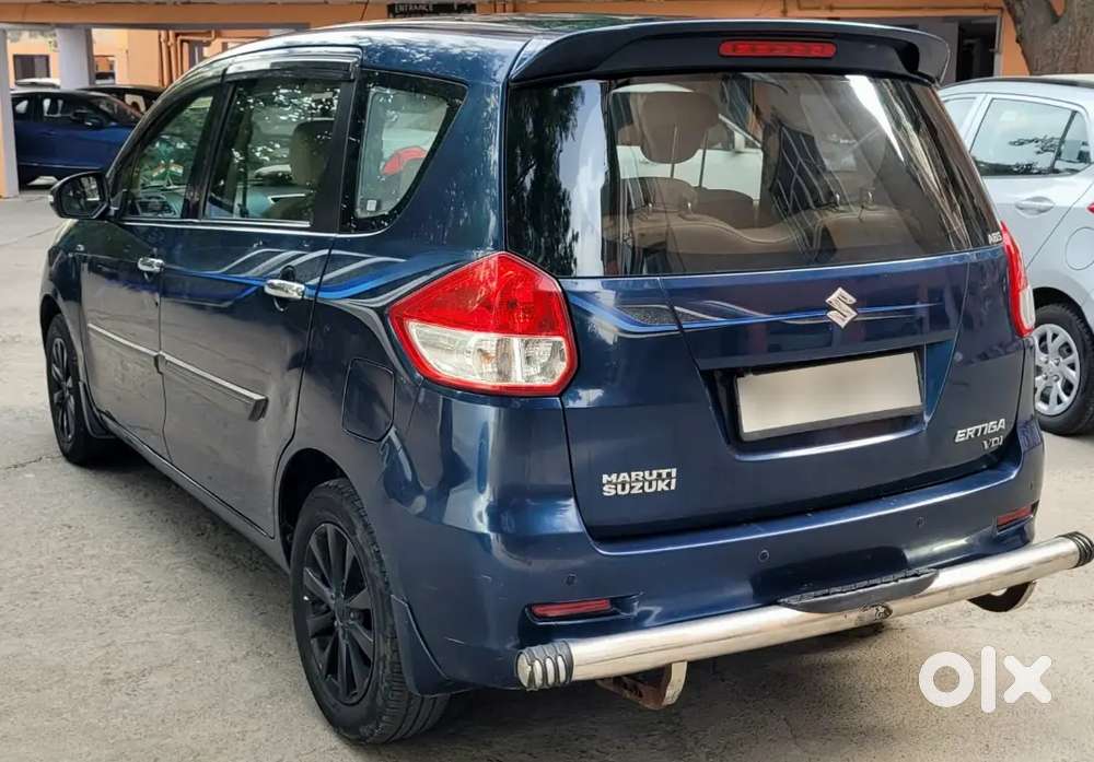 Maruti Suzuki Ertiga 2014 Vdi Abs Shvs Diesel Well Maintained