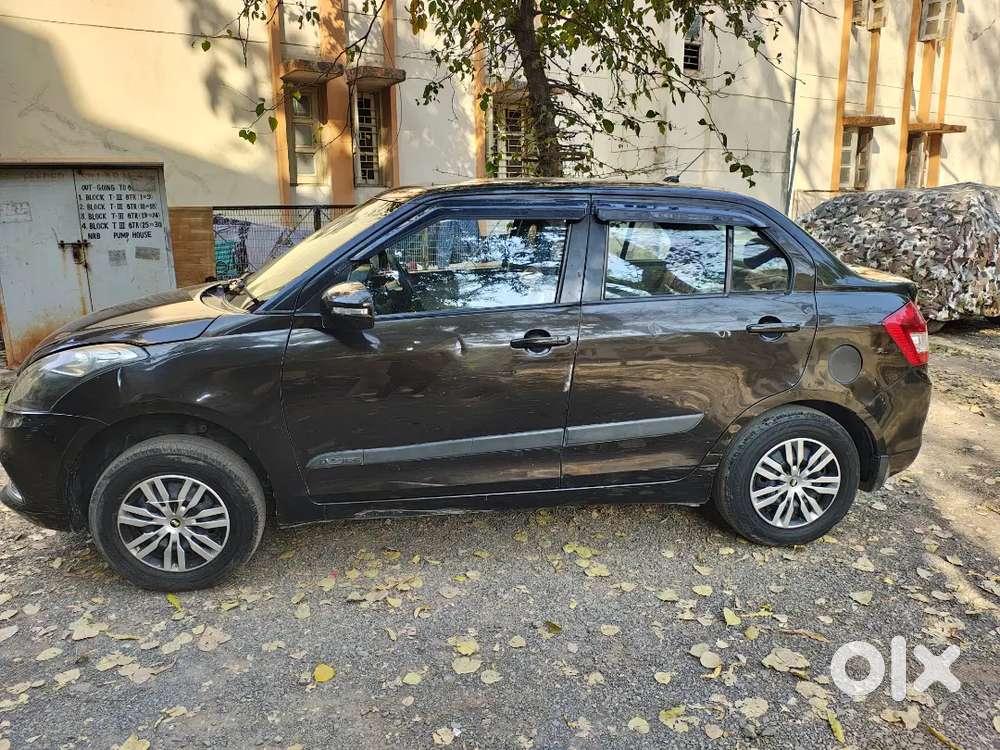 Clove Black Swift Dzire 350,000 Cng