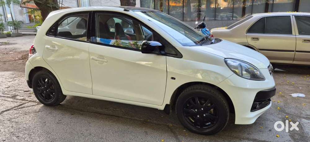 Honda Brio 2014 Petrol Well Maintained