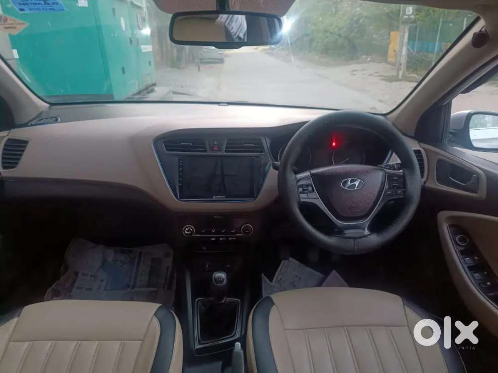 Hyundai I20 Sportz Petrol 2015