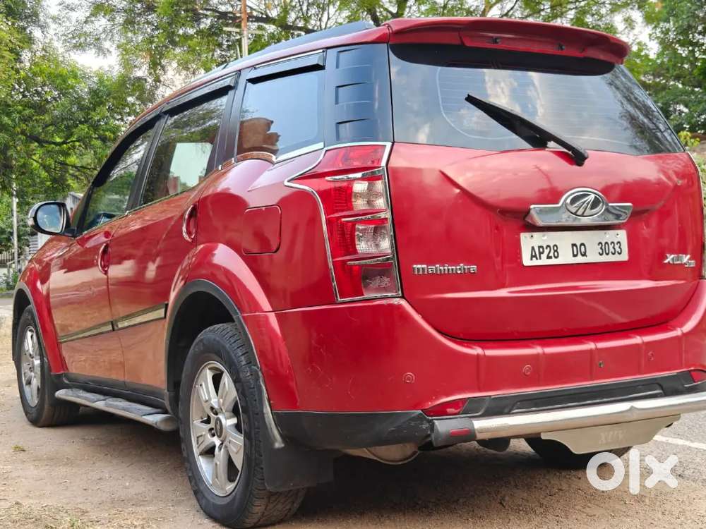 Mahindra Xuv500 W8  Model 2012 Colour Maroon