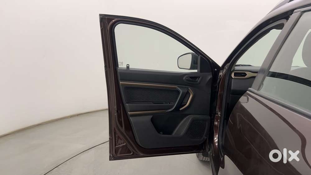 Renault Kiger Rxt Amt, 2022, Petrol