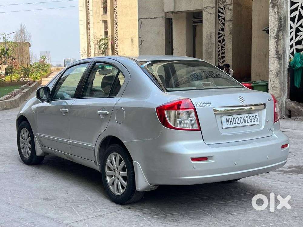 Maruti Suzuki Sx4 Zxi At Leather, 2013, Petrol