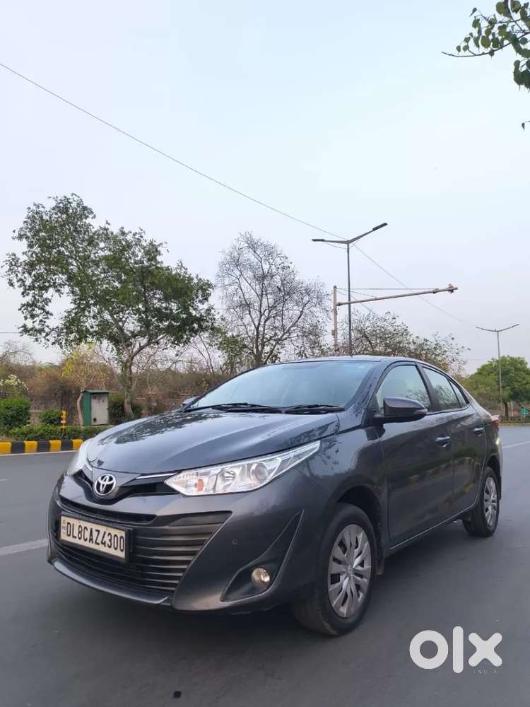 Toyota Yaris G Cvt, 2019, Petrol